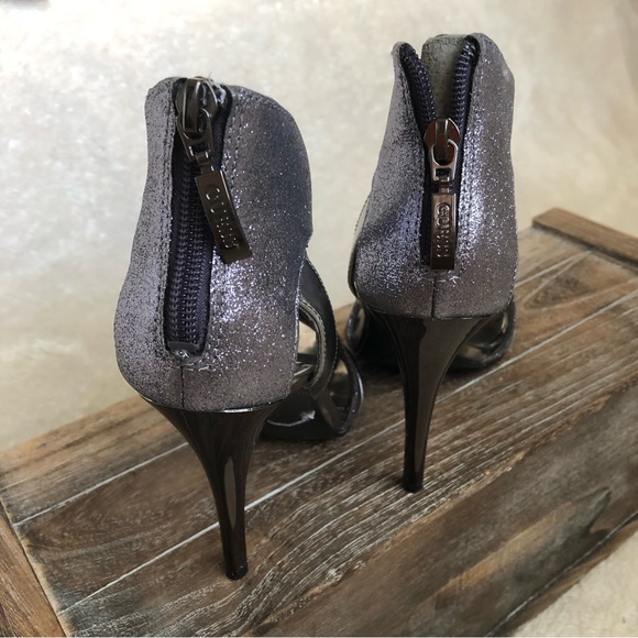 NEW Guess Gunmetal Silver Metallic Shimmering High Heel Peep Toe Stiletto Heels - Picture 5 of 16